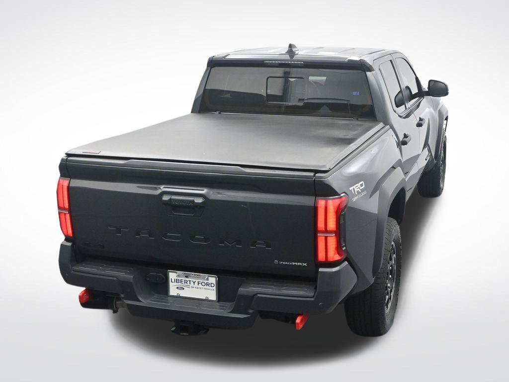 Used 2025 Toyota Tacoma TRD Off-Road w/ TRD Off Road Upgrade Package AWD/4WD image 36