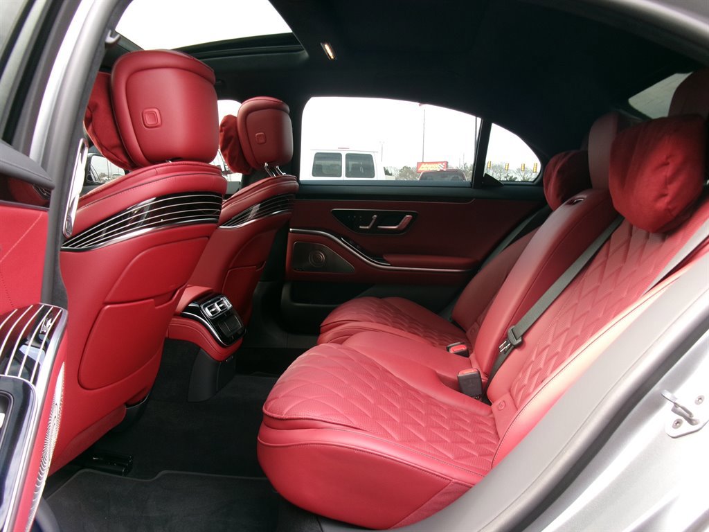 Used 2023 Mercedes-Benz S 580 4MATIC Sedan image 37