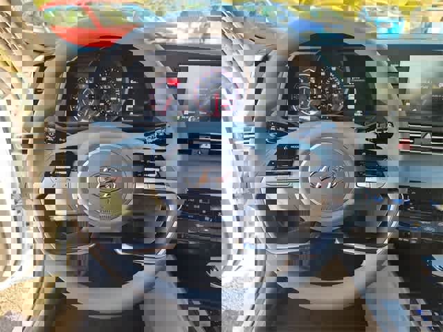 Used 2022 Hyundai Elantra SEL w/ Cargo Package image 20