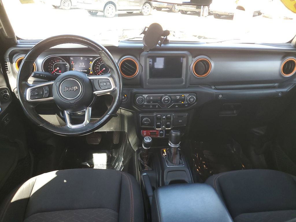 Used 2021 Jeep Gladiator Mojave w/ Trailer Tow Package image 18