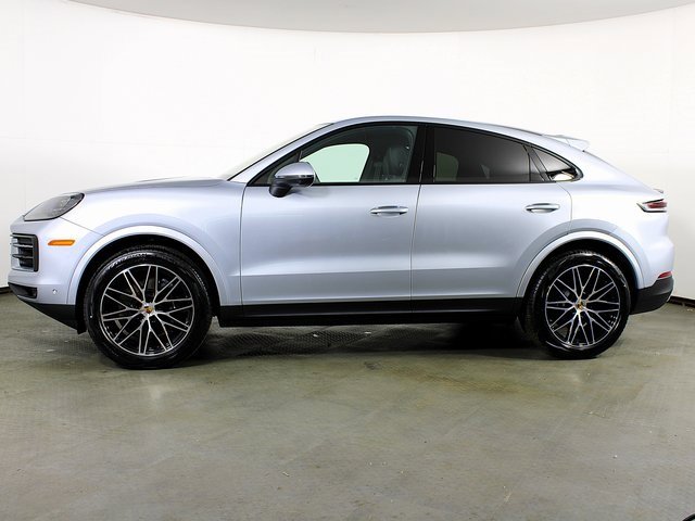 New 2025 Porsche Cayenne Coupe image 2