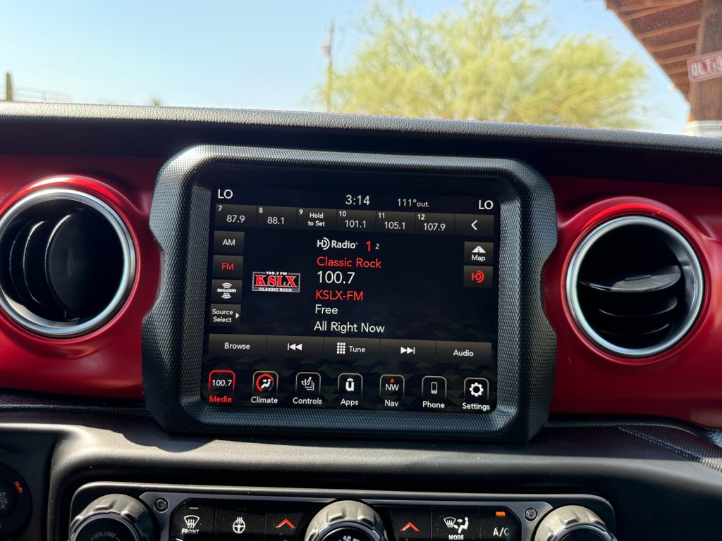Used 2021 Jeep Gladiator Rubicon AWD/4WD image 21
