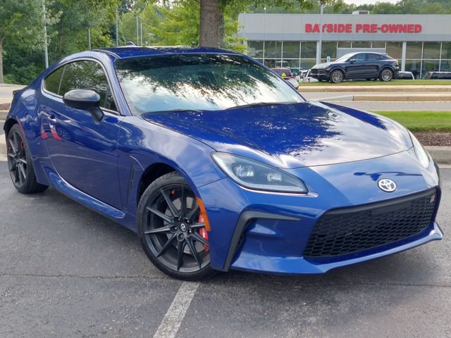 Used 2025 Toyota GR86 w/ Performance Package RWD image 2