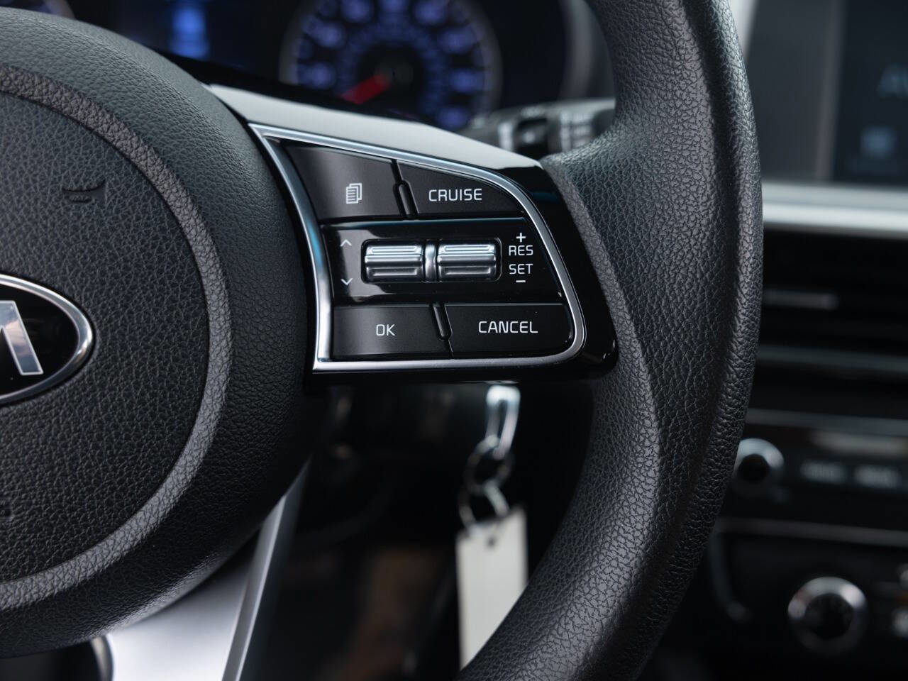 Used 2020 Kia Optima LX image 37