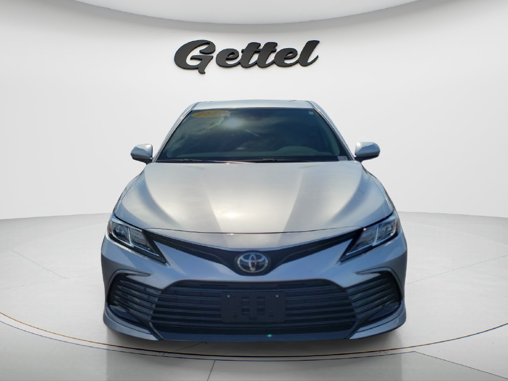 Used 2024 Toyota Camry LE FWD image 2