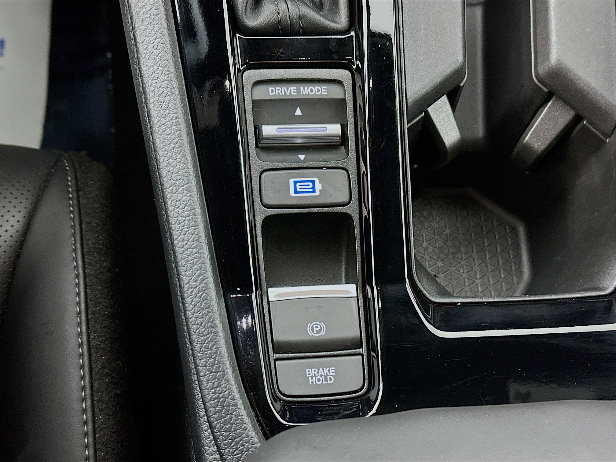 Used 2024 Honda Accord Sport image 19