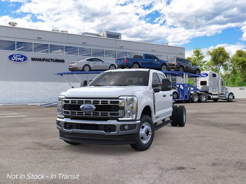 New 2026 Ford F350 XL w/ XL Chrome Package AWD/4WD image 2