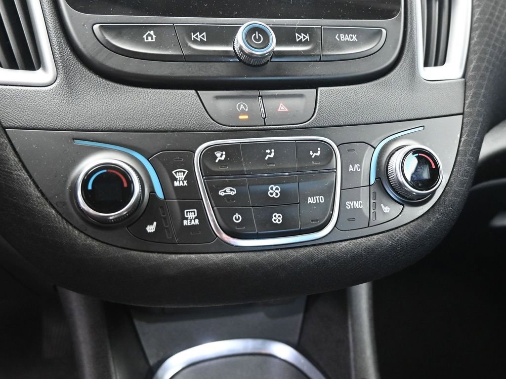 Used 2024 Chevrolet Malibu LT image 29