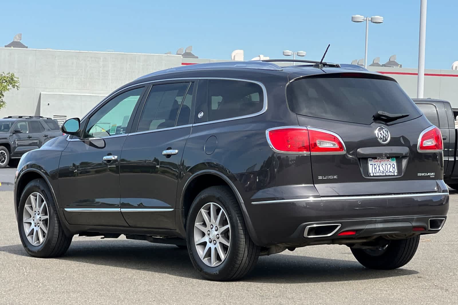 Used 2015 Buick Enclave Leather AWD/4WD image 7