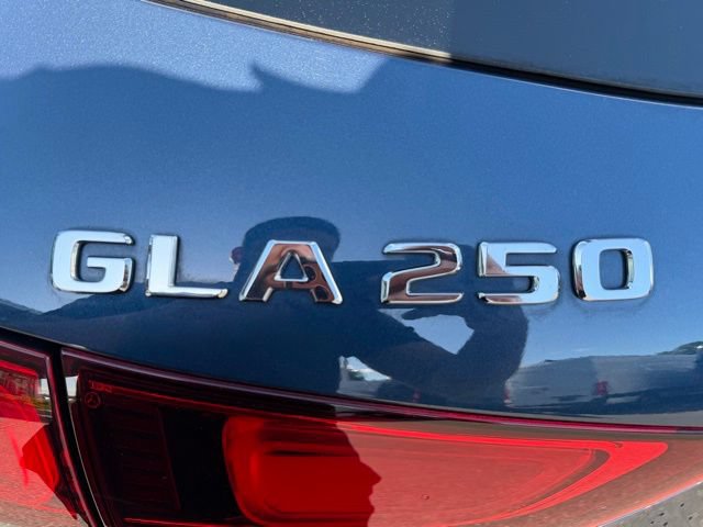 Certified 2023 Mercedes-Benz GLA 250 4MATIC image 9