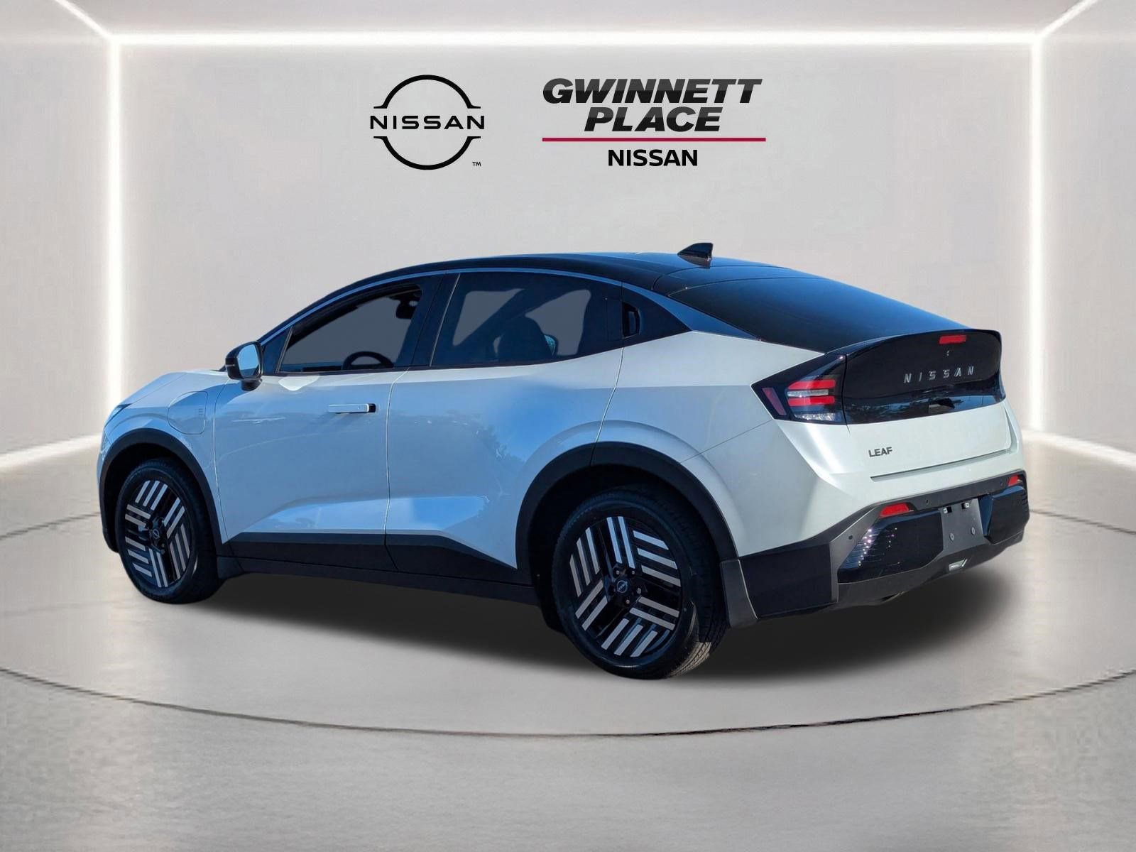 New 2026 Nissan Leaf SV+ w/ Floor Mat Package (SV+) image 3