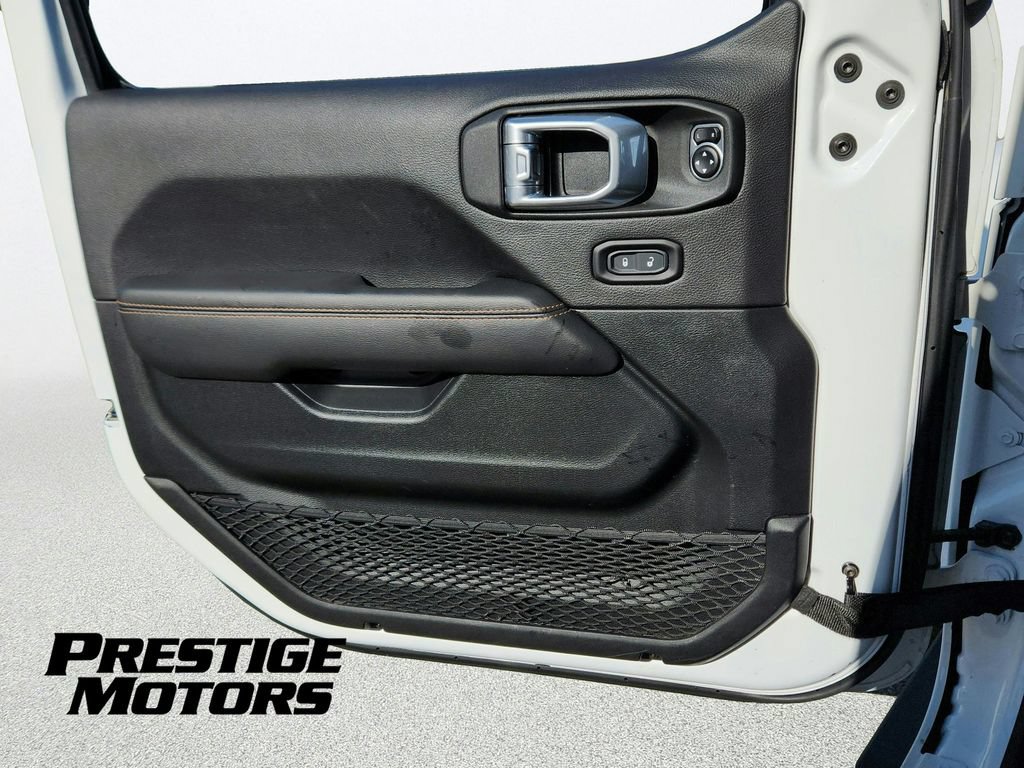 Used 2021 Jeep Gladiator Mojave AWD/4WD image 16