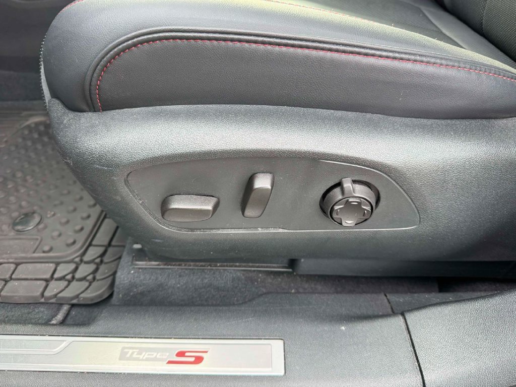 Used 2024 Acura ZDX Type S AWD/4WD image 16