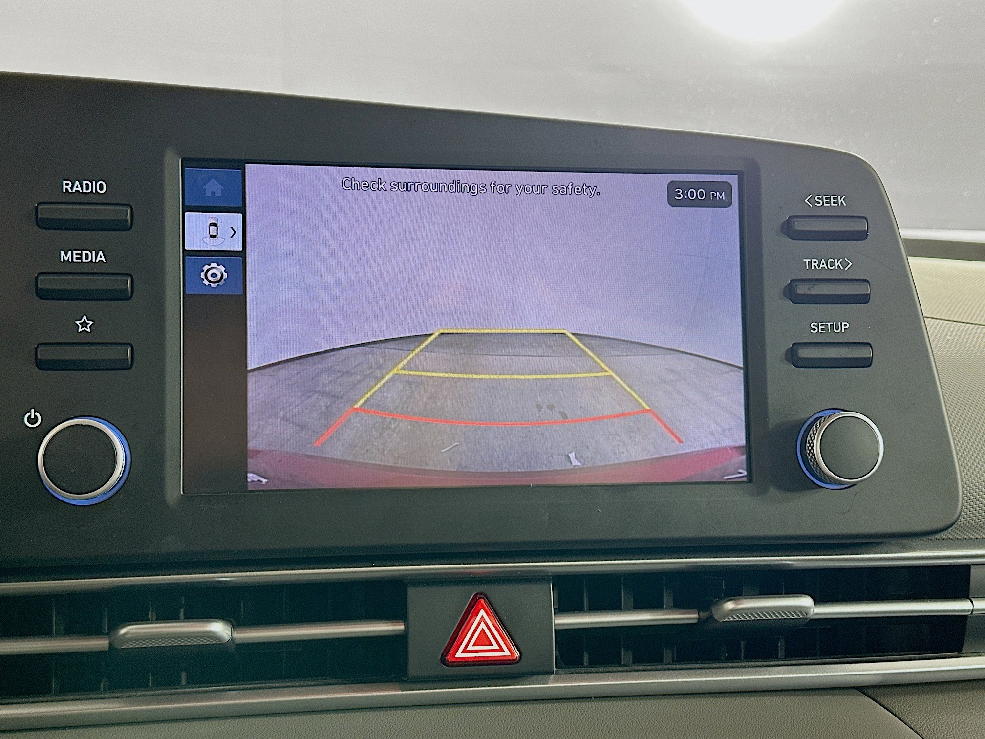 Used 2024 Hyundai Elantra SE FWD image 22