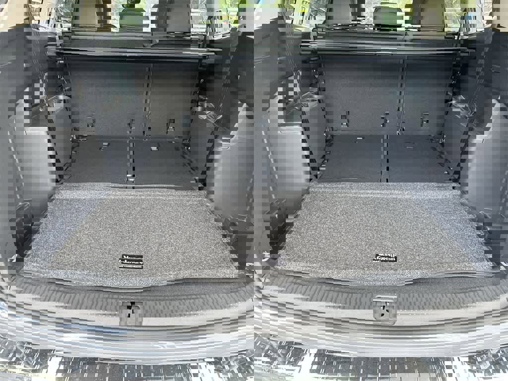 New 2026 Volkswagen Atlas SE image 25