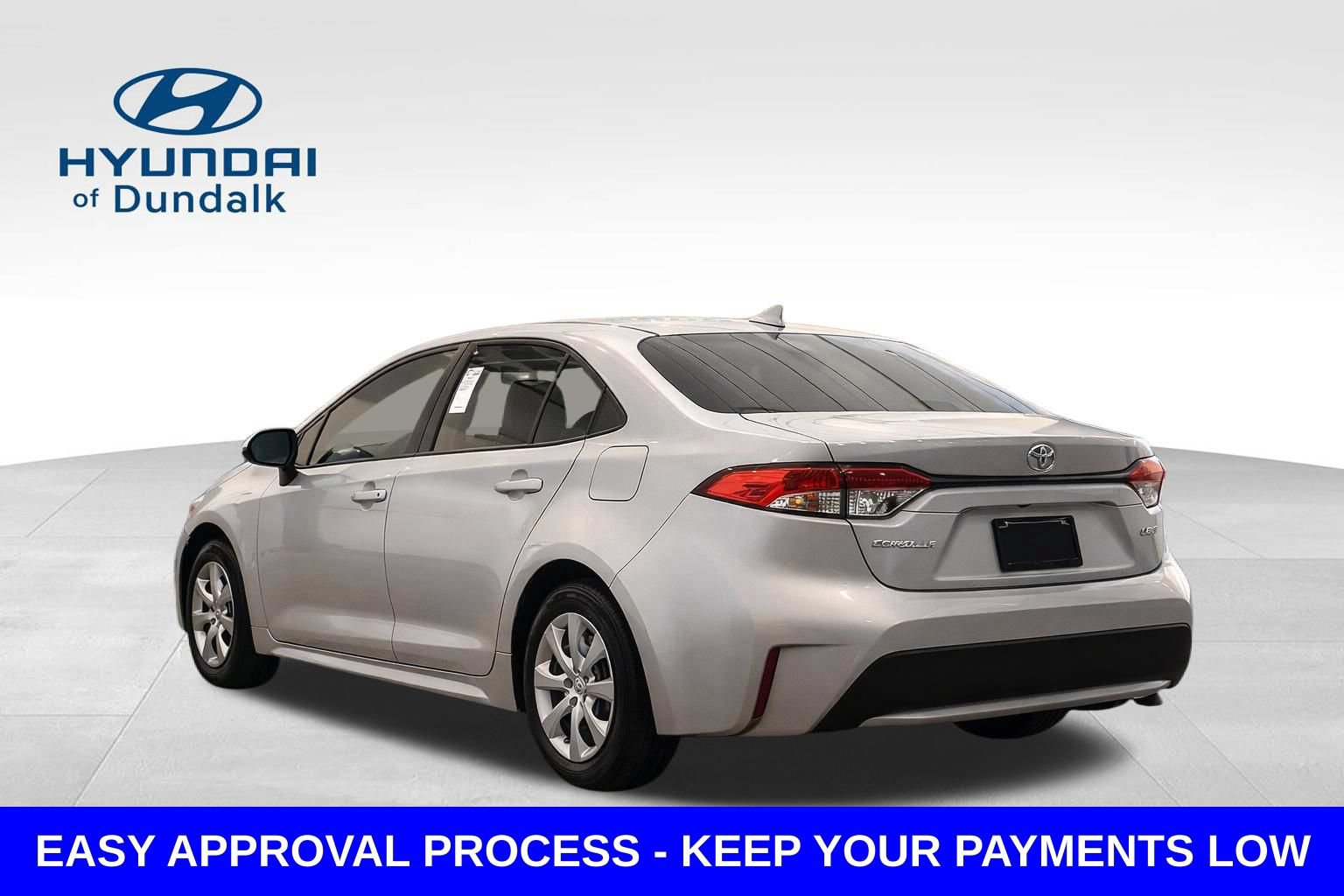 Used 2020 Toyota Corolla LE FWD image 5