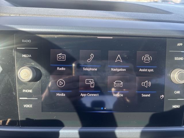 Used 2022 Volkswagen Taos SE image 14