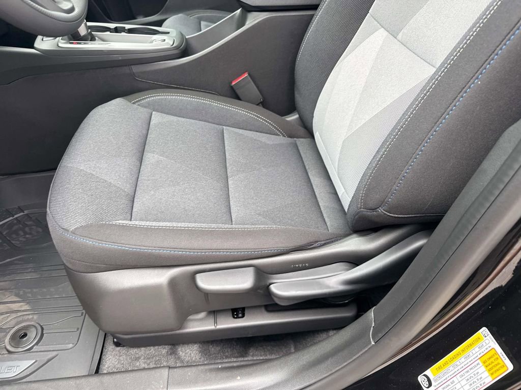 New 2026 Chevrolet Trax LS w/ LS Convenience Package image 16