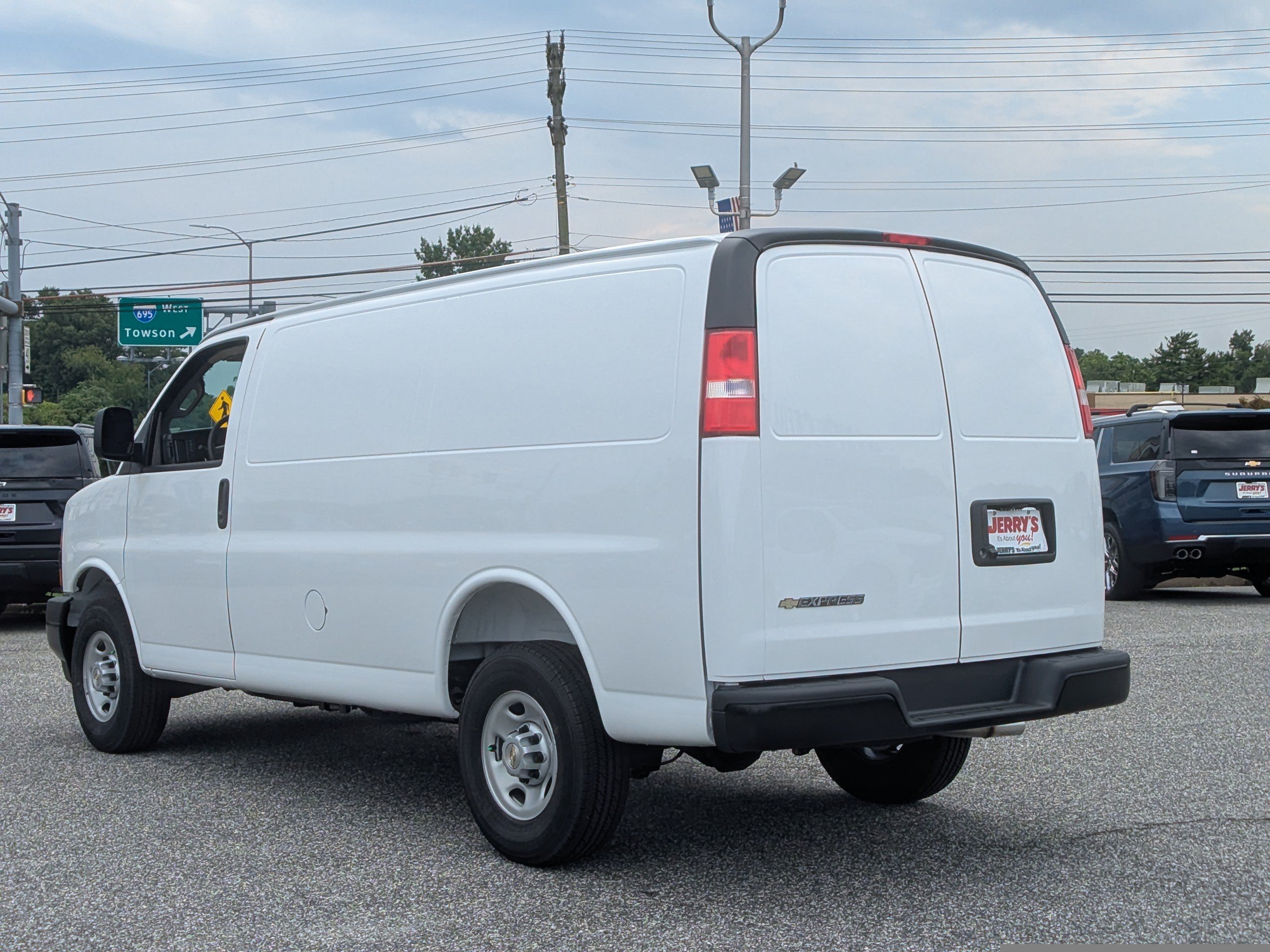 New 2026 Chevrolet Express 2500 w/ Driver Convenience Package RWD image 5