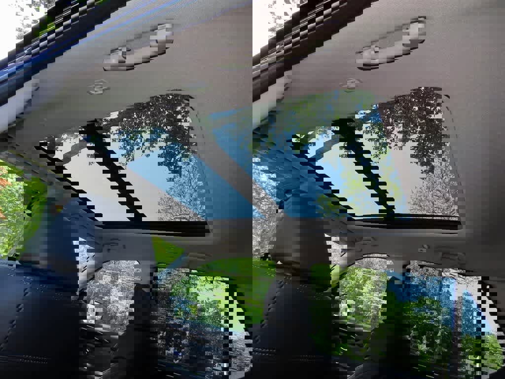 New 2025 Honda Pilot Touring image 16