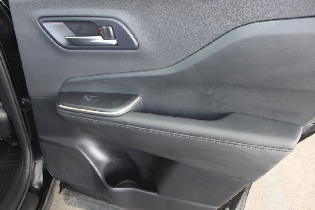 Certified 2023 Toyota Crown XLE image 56