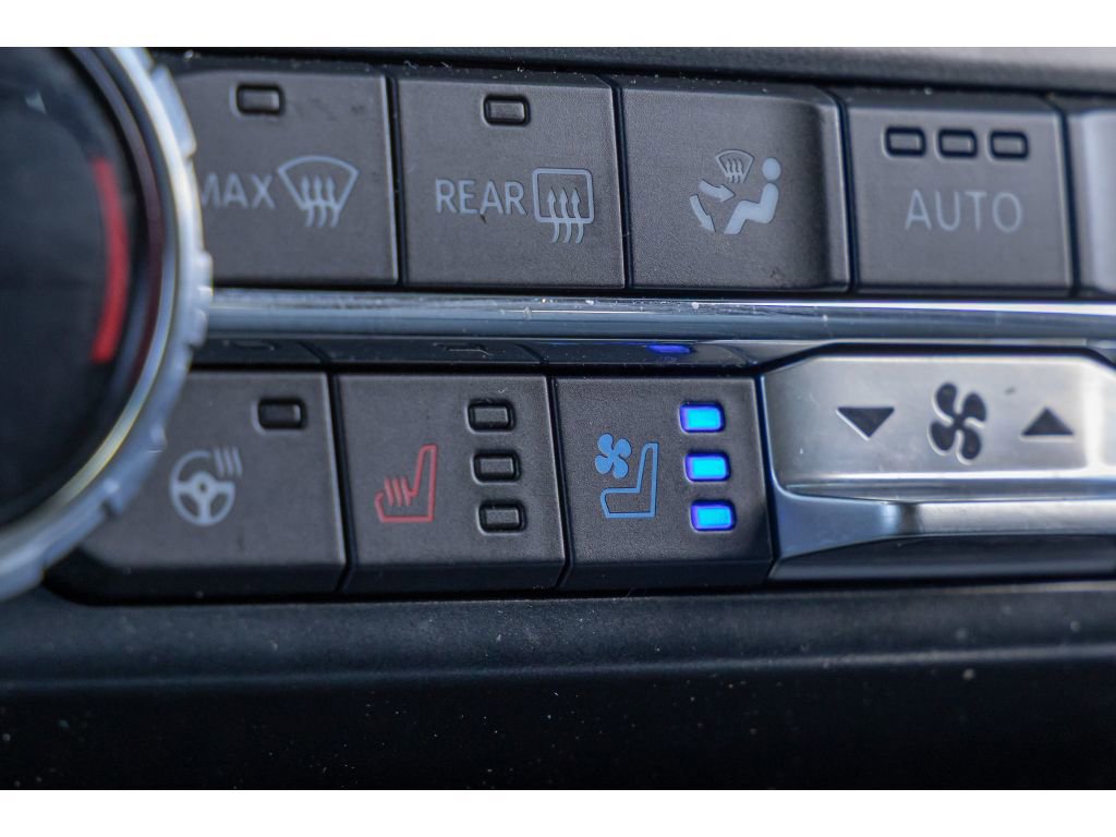 Used 2022 Ford F150 Lariat w/ Equipment Group 502A High image 28