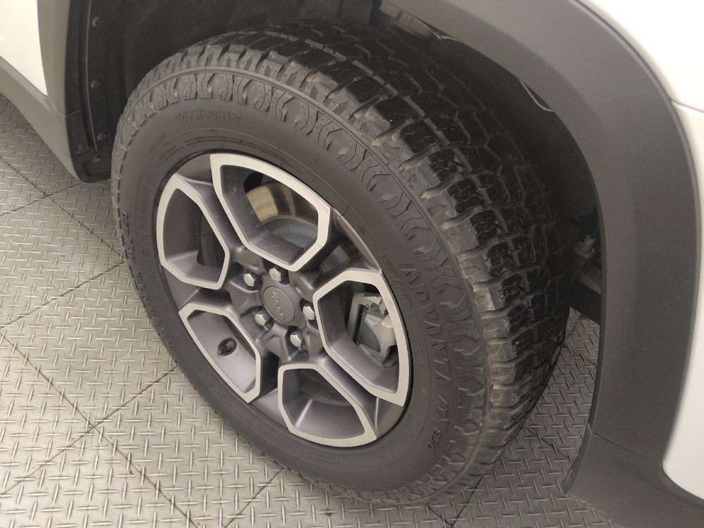 Used 2022 Jeep Grand Cherokee Trailhawk w/ Luxury Tech Group III AWD/4WD image 31