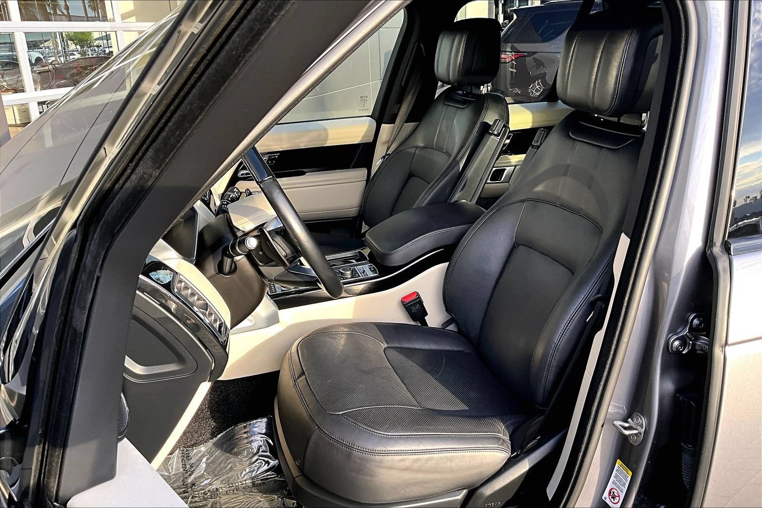 Used 2022 Land Rover Range Rover Westminster Edition AWD/4WD image 25