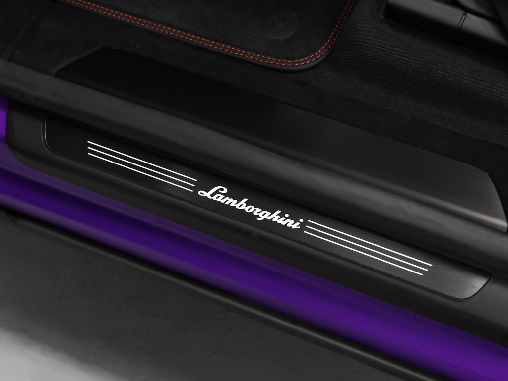 Used 2024 Lamborghini Urus Performante image 45