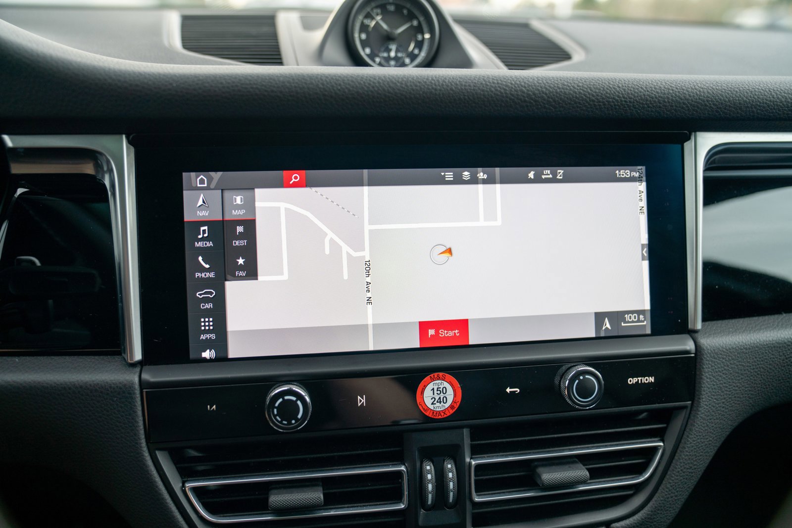 Used 2022 Porsche Macan S image 17