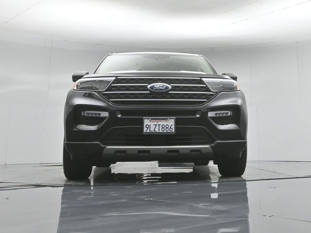 Used 2024 Ford Explorer XLT w/ Equipment Group 202A RWD image 50