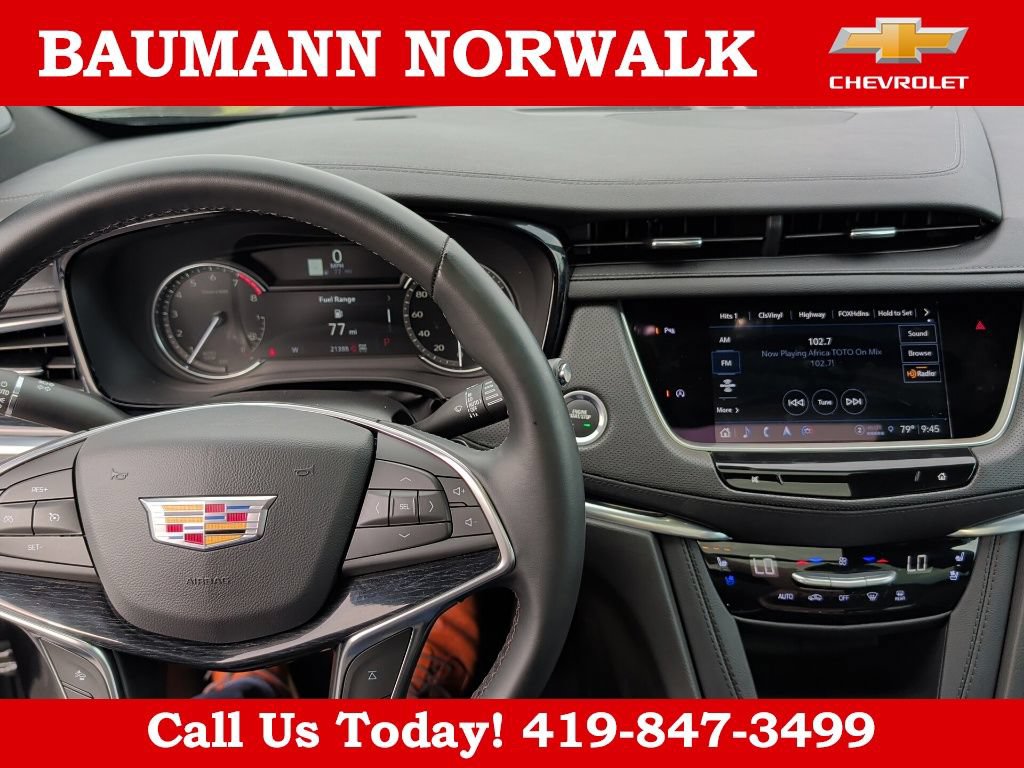 Used 2025 Cadillac XT5 Premium Luxury AWD/4WD image 38