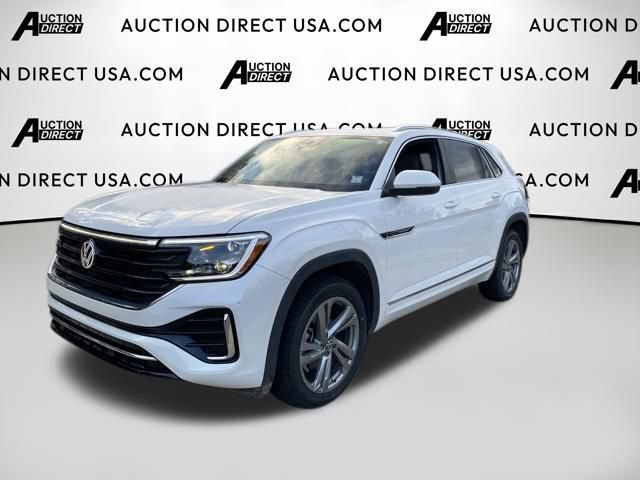 Used 2024 Volkswagen Atlas Cross Sport SEL R-Line AWD/4WD image 1