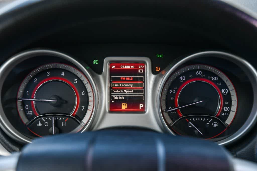 Used 2018 Dodge Journey GT w/ Nav & Sun Group FWD image 26