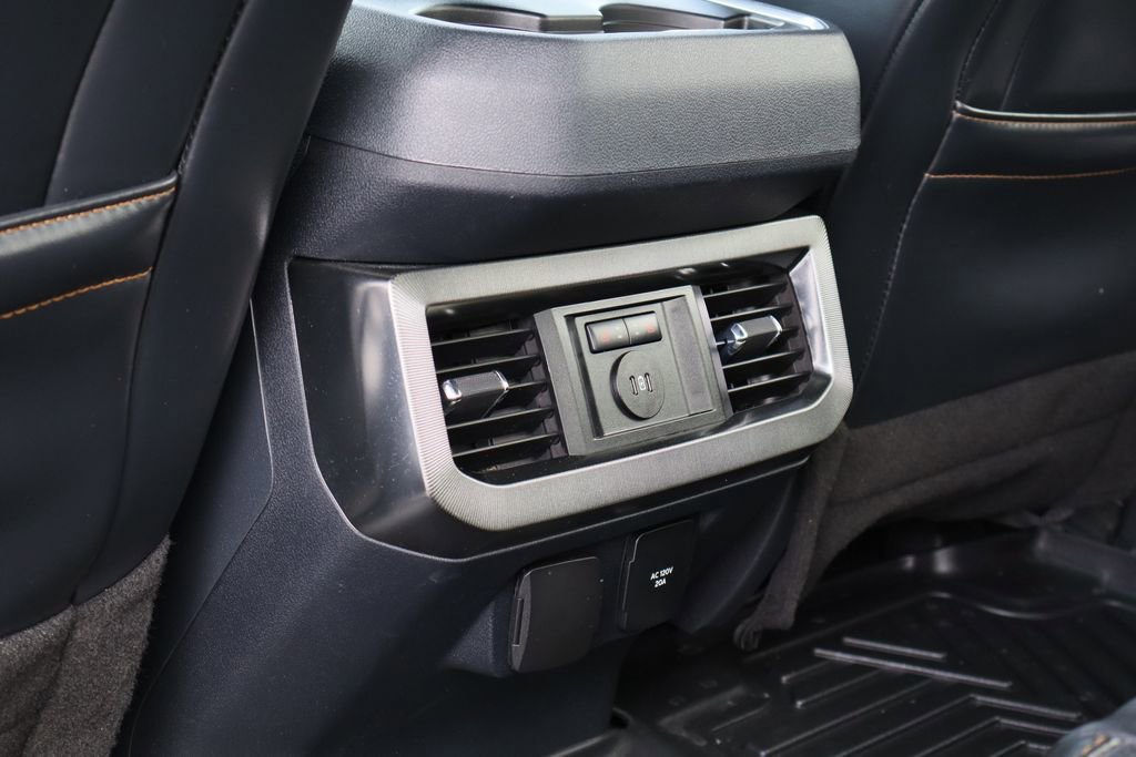 Used 2024 Ford F250 Platinum image 27