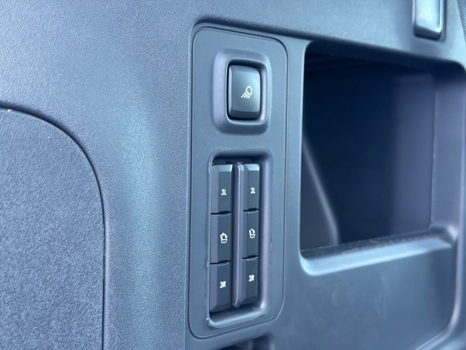 New 2026 Lincoln Navigator Reserve AWD/4WD image 10