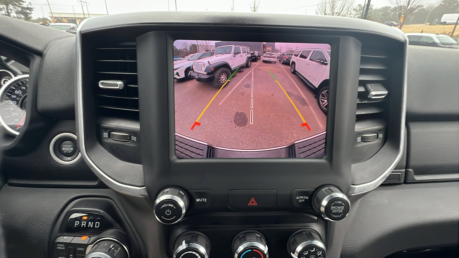 Used 2024 RAM 2500 Big Horn w/ Bed Utility Group image 33