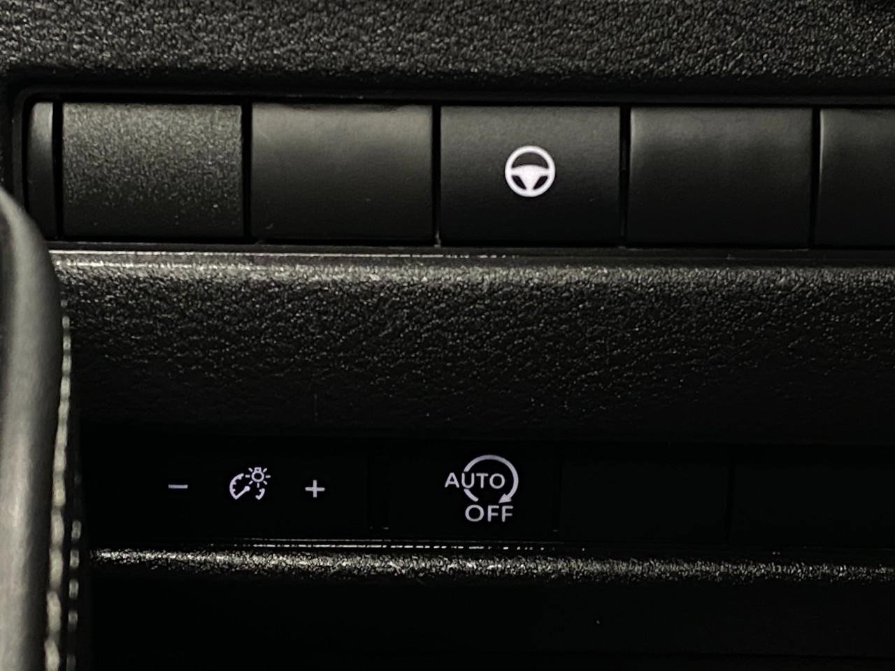 Certified 2023 Nissan Rogue SV image 13