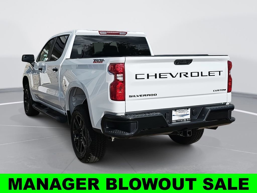 New 2026 Chevrolet Silverado 1500 Custom Trail Boss w/ Turbomax Blackout Package AWD/4WD image 5