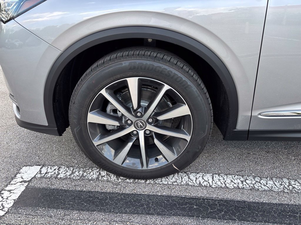 New 2026 Acura MDX w/ Technology Package FWD image 9