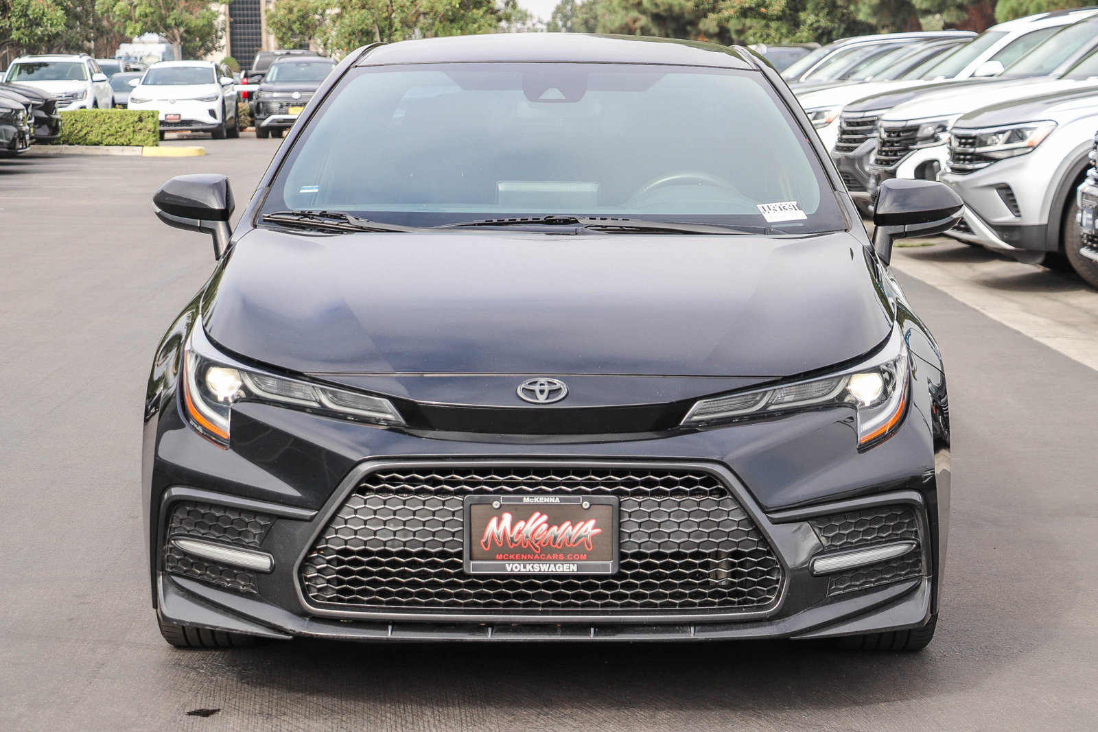 Used 2022 Toyota Corolla SE w/ Carpet Mat Package (TMS) FWD image 2