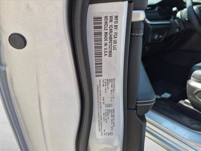 New 2026 Jeep Grand Cherokee Limited AWD/4WD image 16