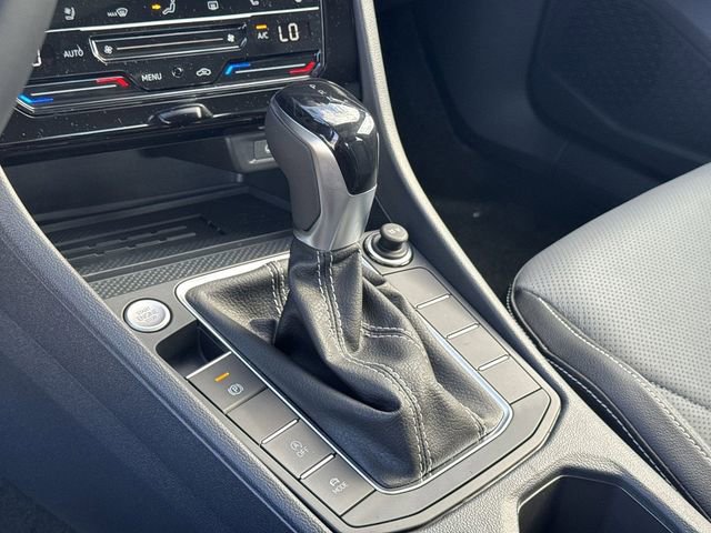 New 2026 Volkswagen Jetta SEL FWD image 13