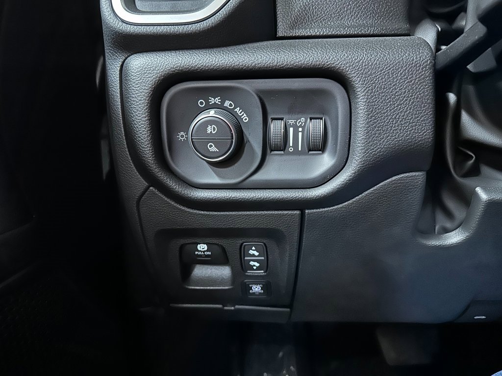 New 2025 RAM 1500 Big Horn image 22