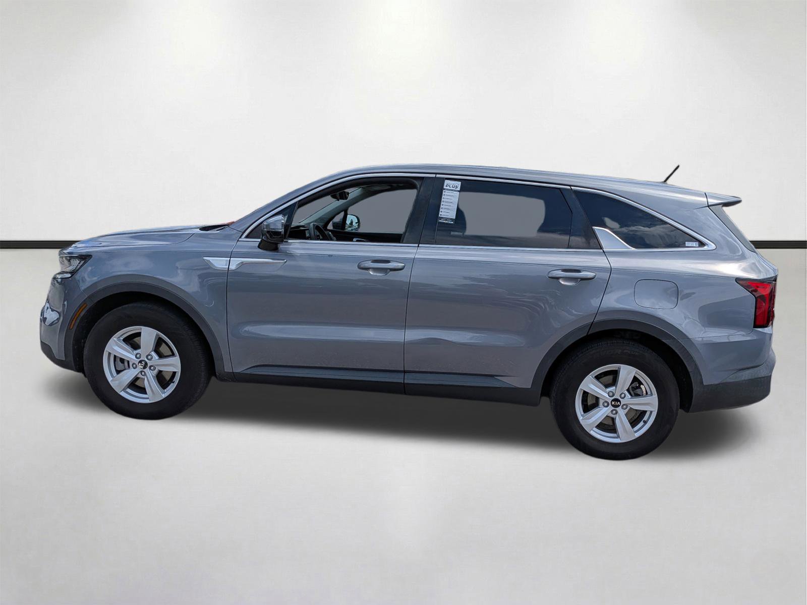 Used 2021 Kia Sorento LX FWD image 7