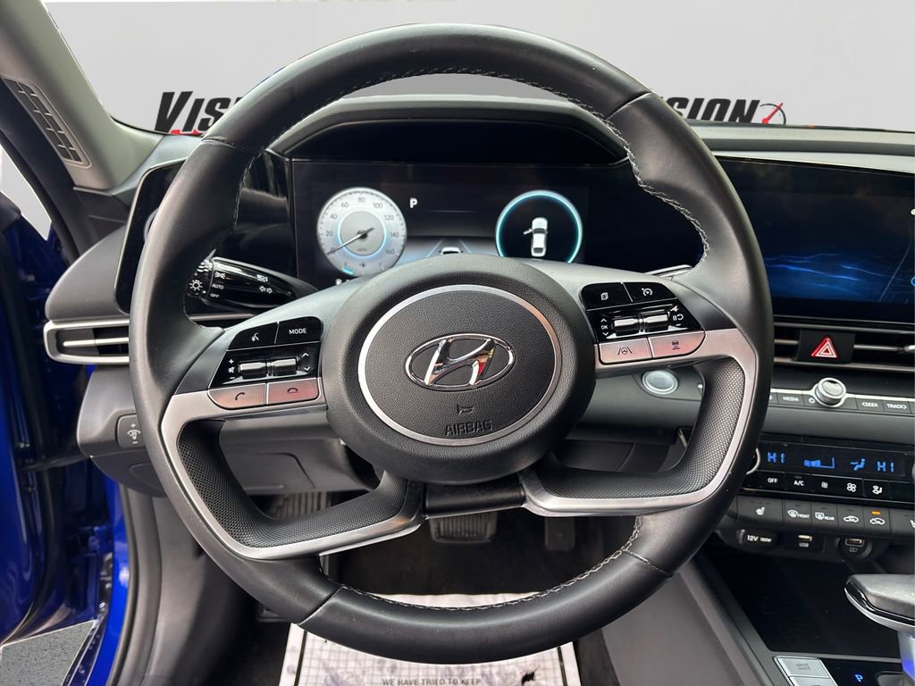 Used 2023 Hyundai Elantra SEL w/ Convenience Package image 22