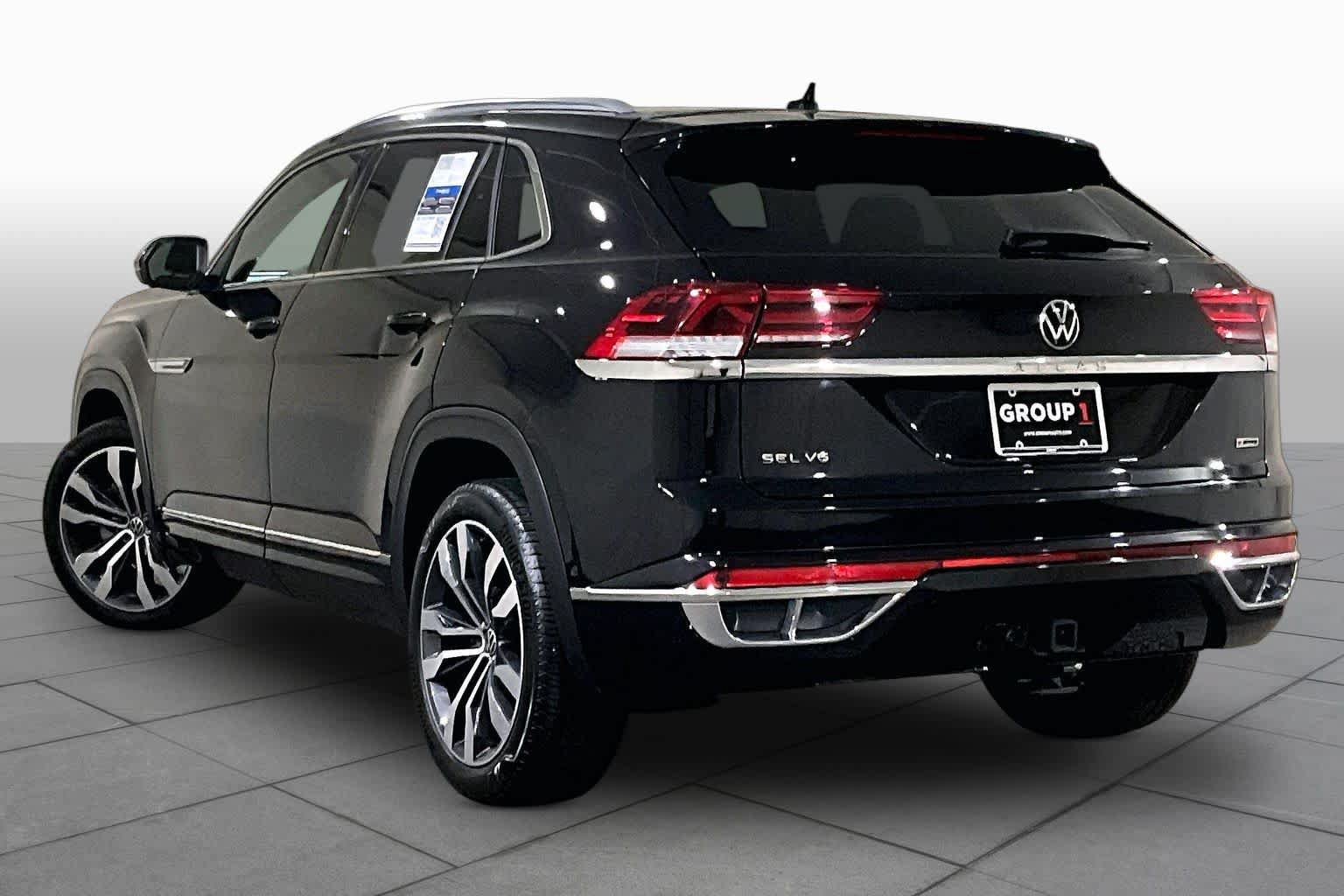 Used 2021 Volkswagen Atlas Cross Sport SEL Premium R-Line AWD/4WD image 11