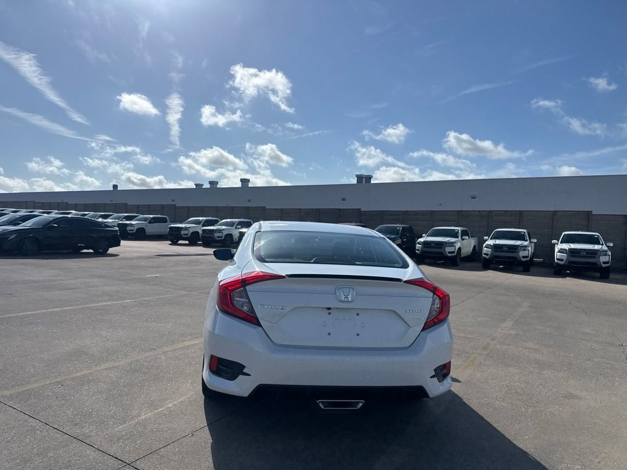 Used 2020 Honda Civic Sport image 17