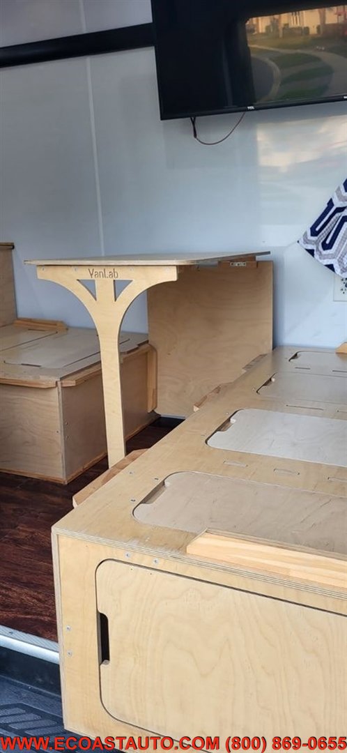 Used 2019 Ford Transit 350 148 High Roof Extended image 21