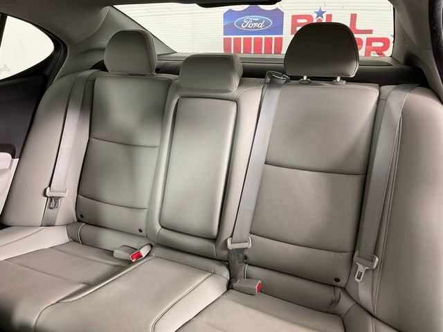 Used 2015 Acura TLX V6 image 15